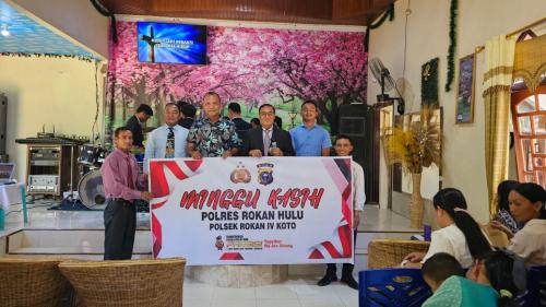 Polsek Rokan IV Koto Gandeng Jemaat GPdI Sikebau Jaya, Pererat Kebersamaan Jaga Kamtibmas Lewat Minggu Kasih